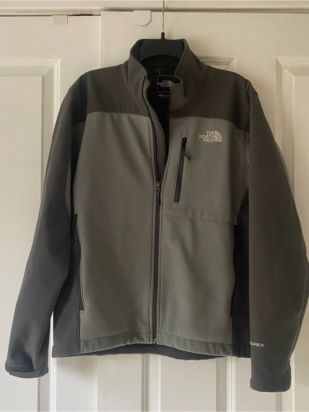 The North Face Men's Two-Tone Charcoal Softshell Jacket